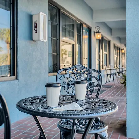 Beachside Inn Destin Exterior photo
